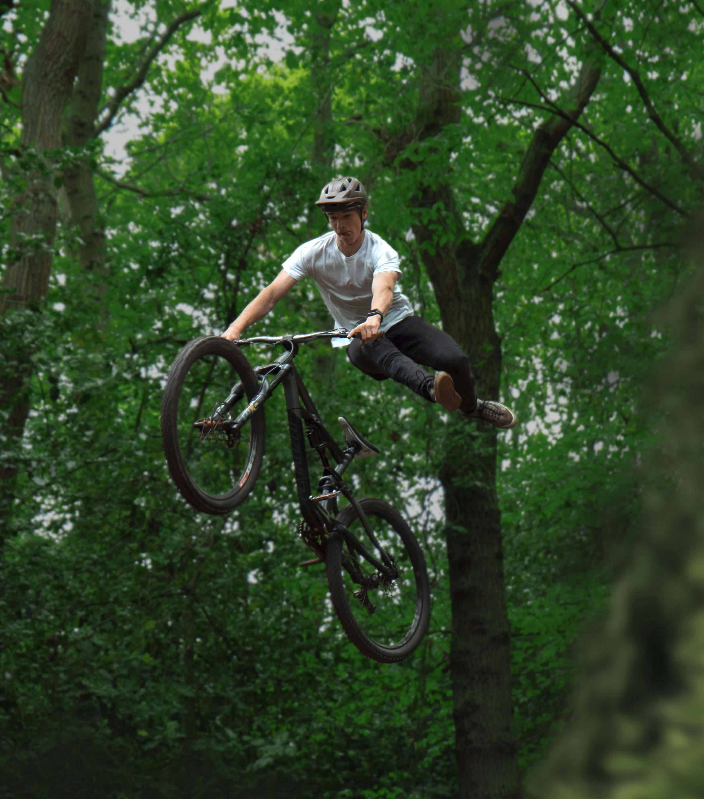 OEMカスタマイズ26/27.5/29インチディスクブレーキ - Mountain Biking Europe のレビューと価格